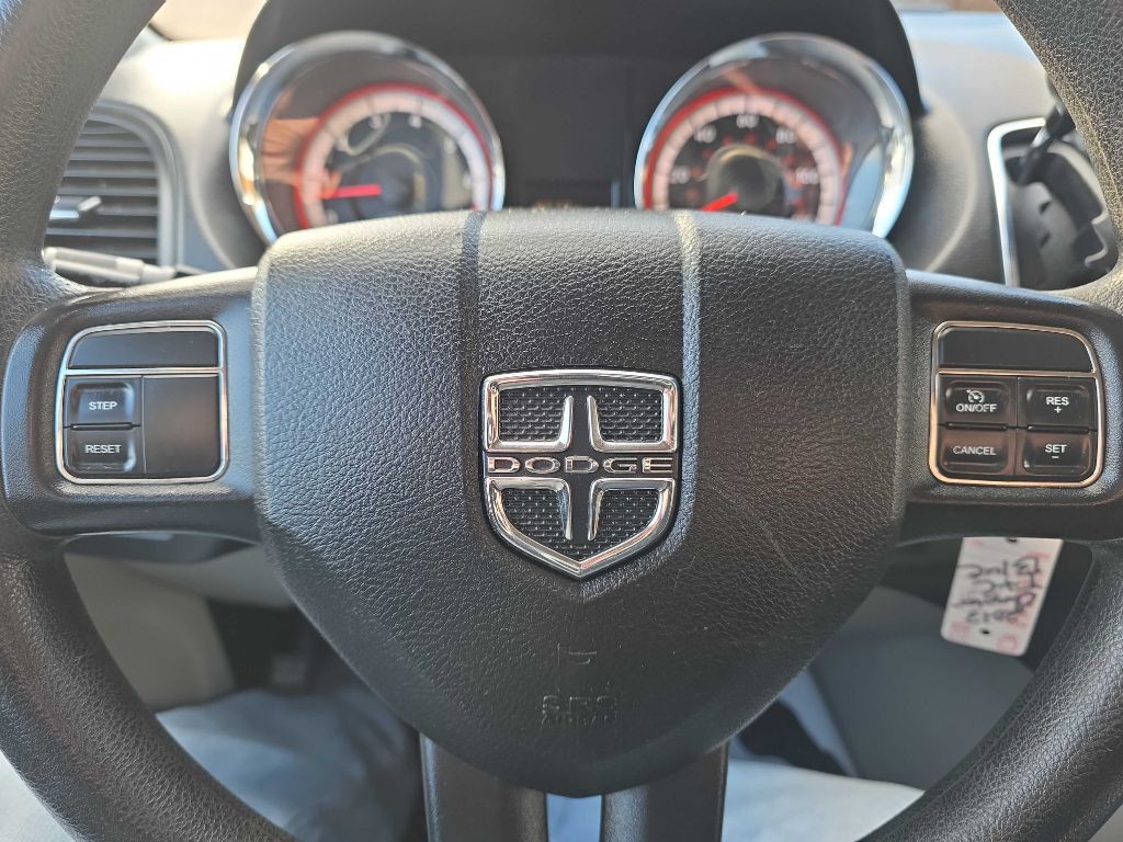 2013 Dodge Grand Caravan Image 10