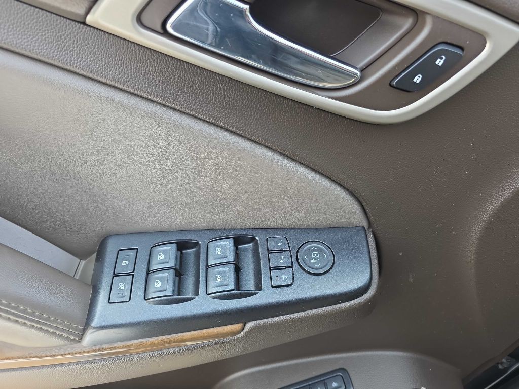 2019 GMC Yukon Image 16