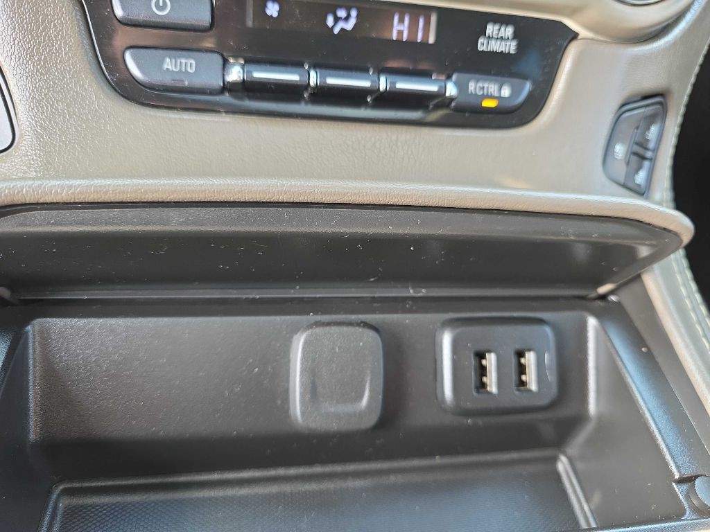 2019 GMC Yukon Image 23