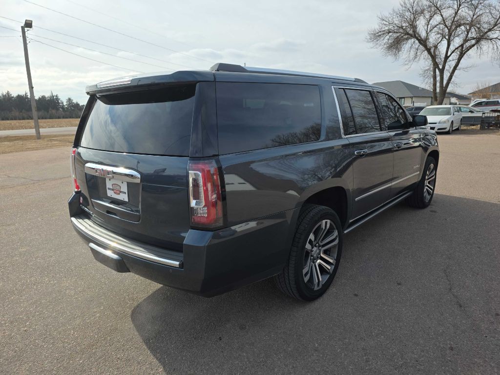 2019 GMC Yukon Image 4