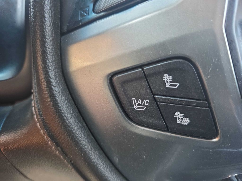 2014 Chevrolet Silverado 1500 Image 12