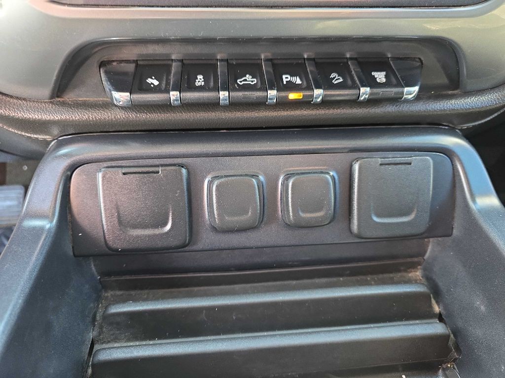 2015 Chevrolet Silverado 1500 Image 13