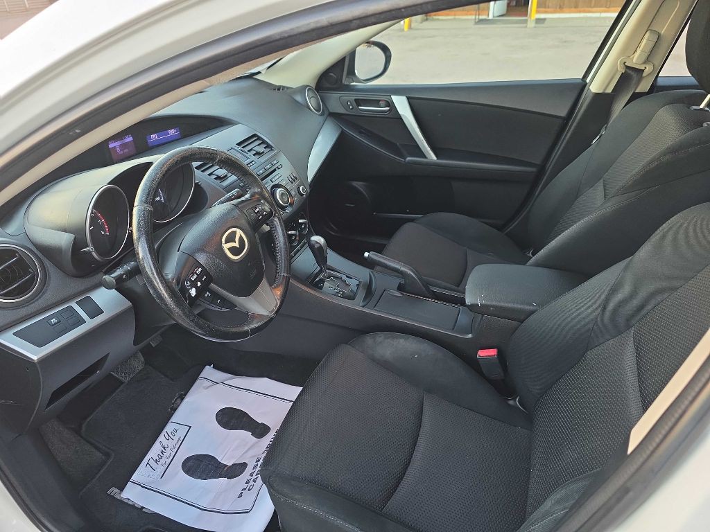 2012 Mazda Mazda3 Image 8