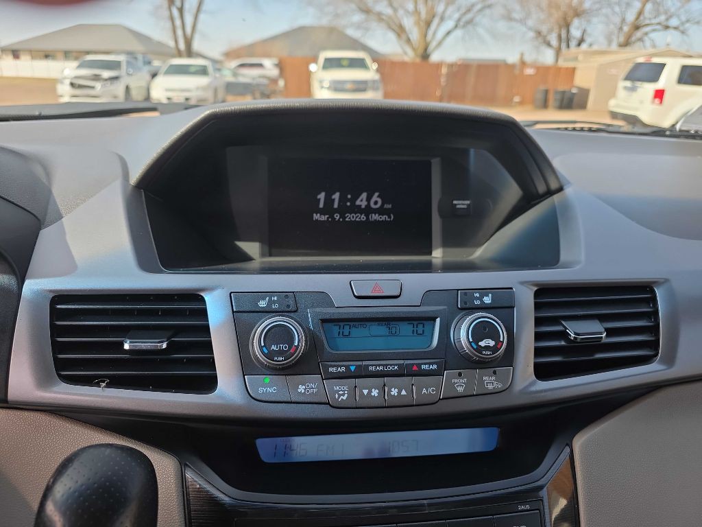 2012 Honda Odyssey Image 15