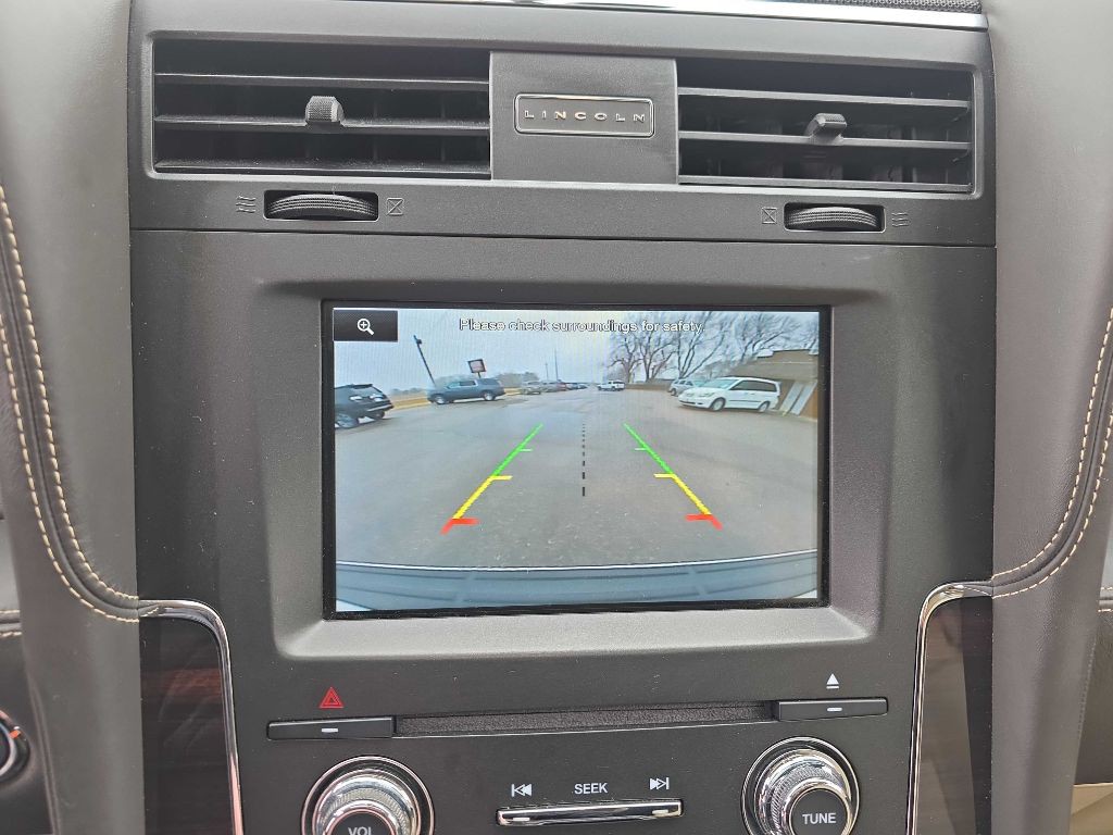 2015 Lincoln Navigator Image 18