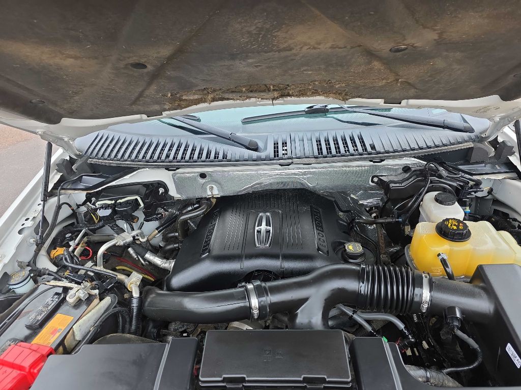 2015 Lincoln Navigator Image 19