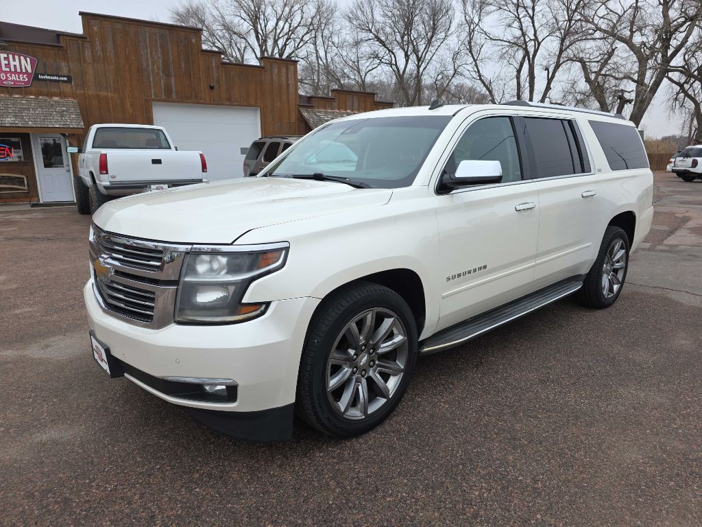 2015 Chevrolet Suburban Image 1