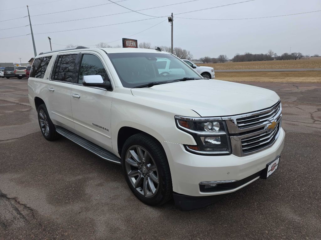 2015 Chevrolet Suburban Image 6