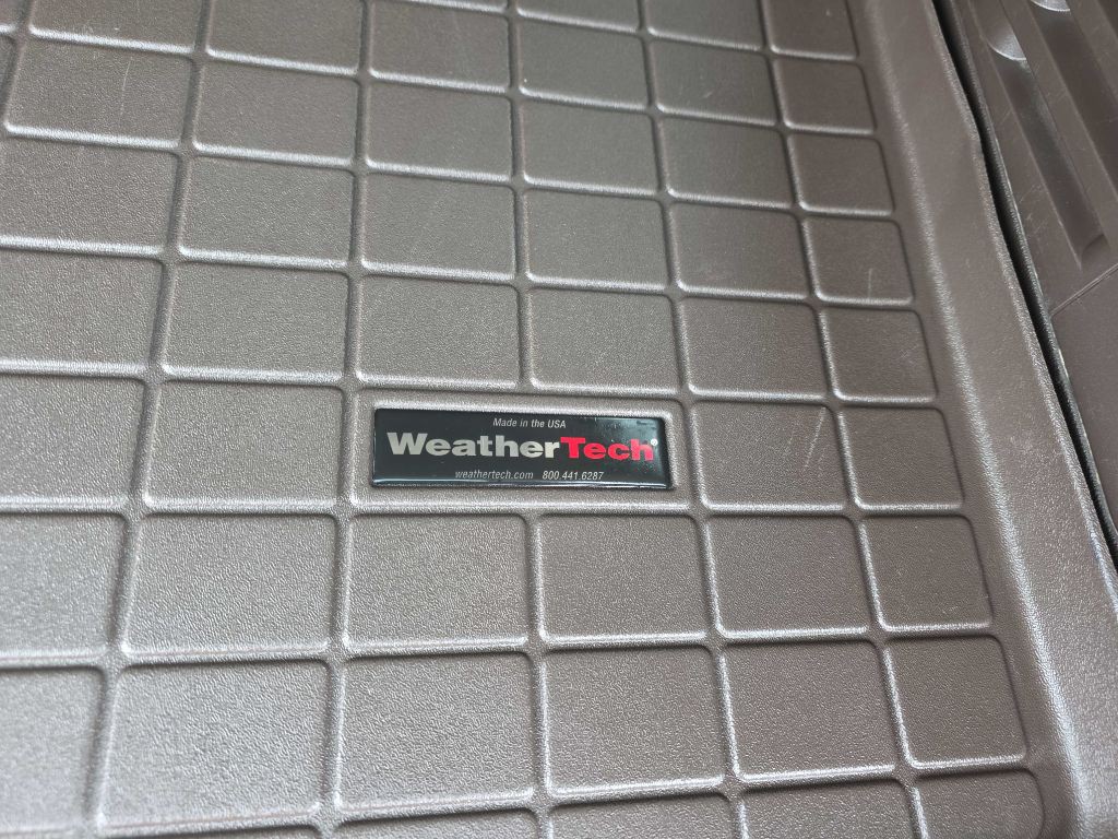 2015 Chevrolet Suburban Image 12