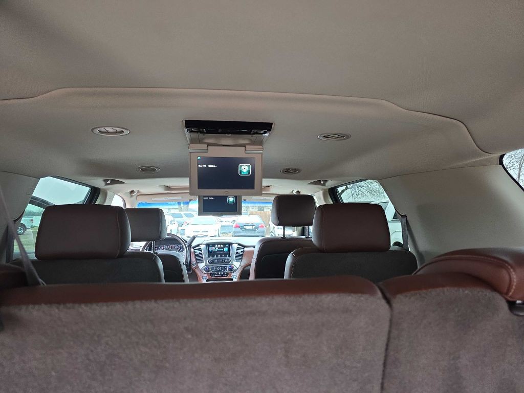 2015 Chevrolet Suburban Image 15
