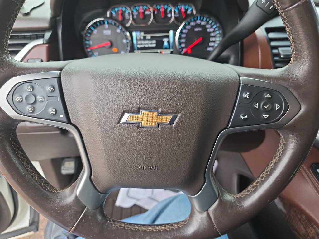 2015 Chevrolet Suburban Image 20