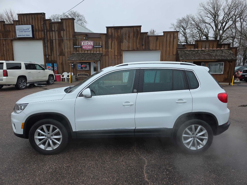 2017 Volkswagen Tiguan Image 2