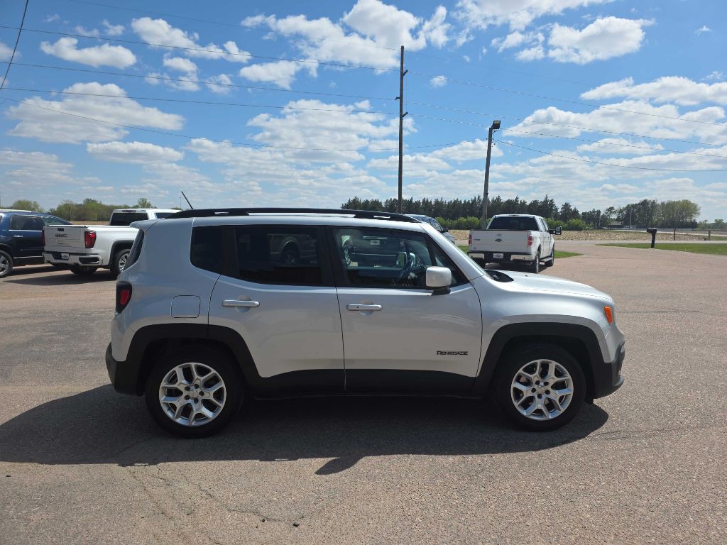 2015 Jeep Renegade Image 5