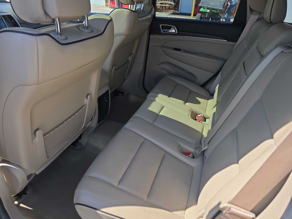2014 Jeep Grand Cherokee Image 8