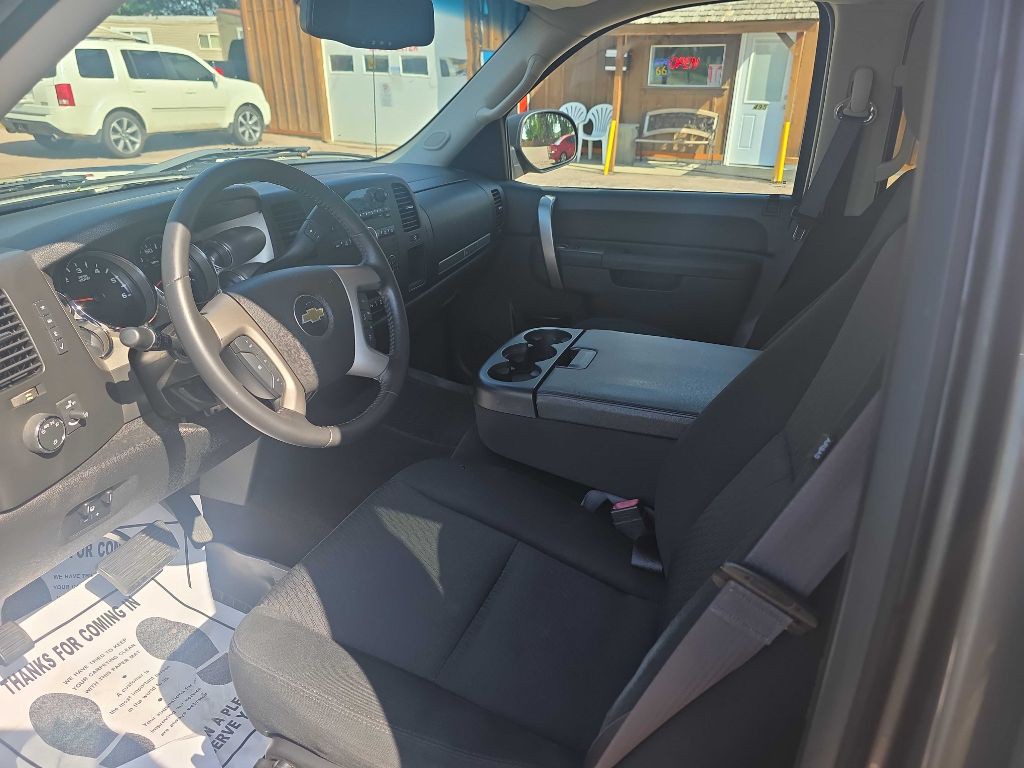 2013 Chevrolet Silverado 1500 Image 8