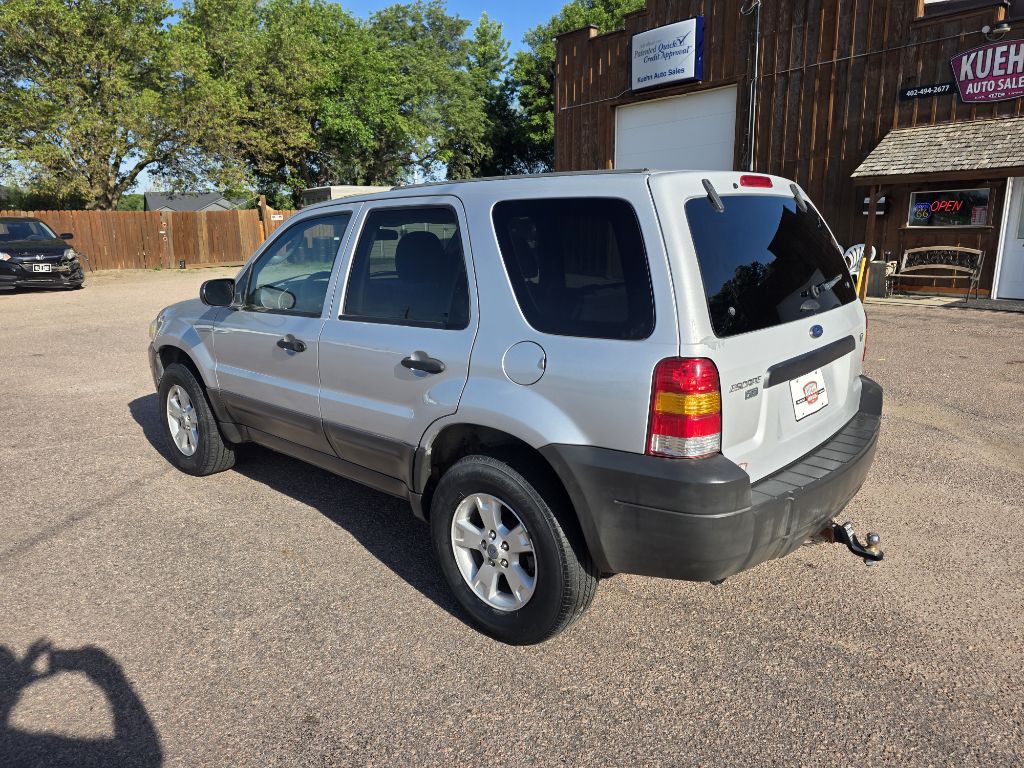 2007 Ford Escape Image 3