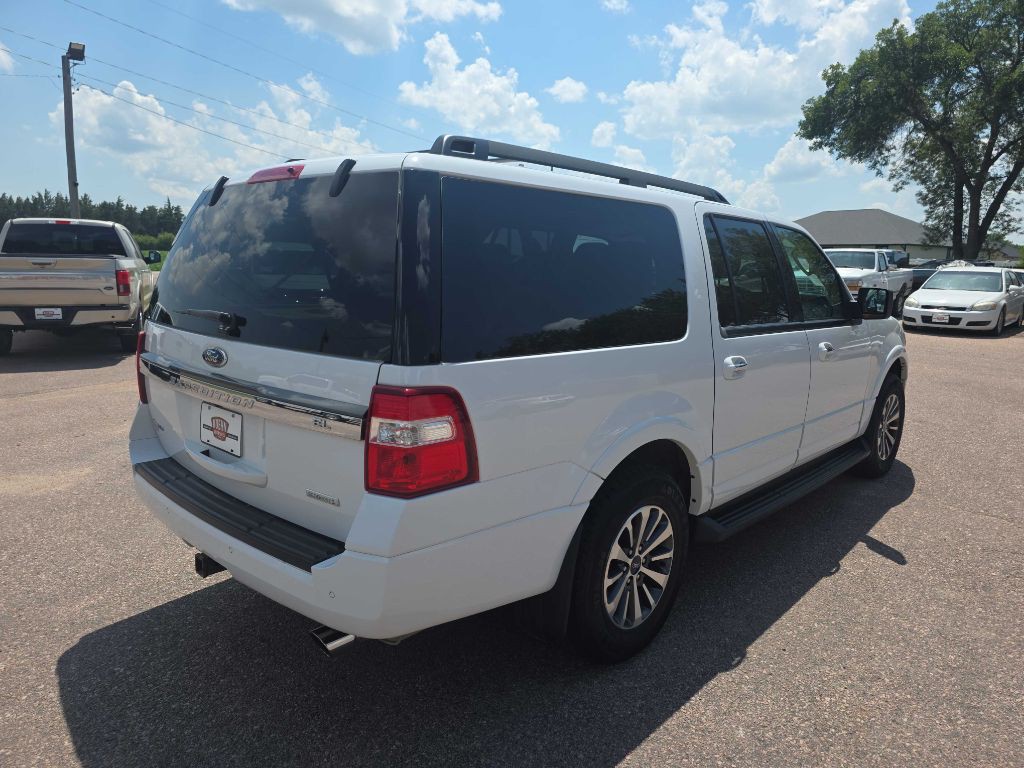2016 Ford Expedition Image 4