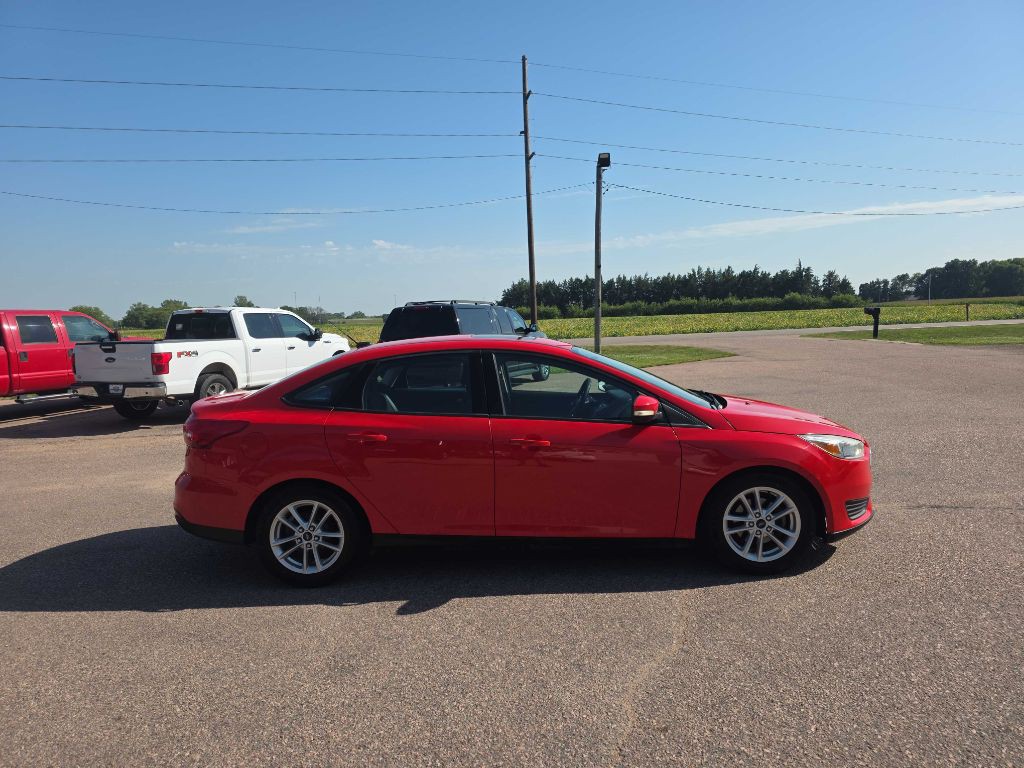 2015 Ford Focus Image 4