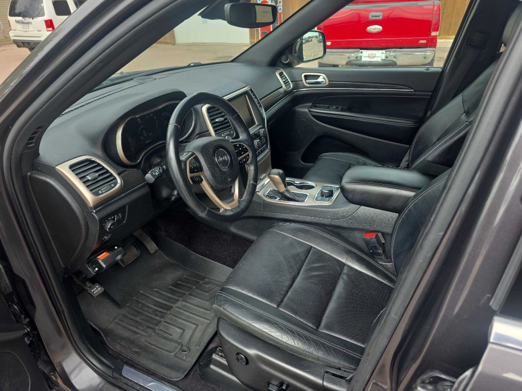 2017 Jeep Grand Cherokee Image 9