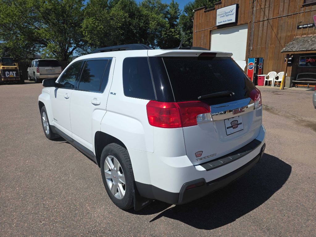 2010 GMC Terrain Image 3