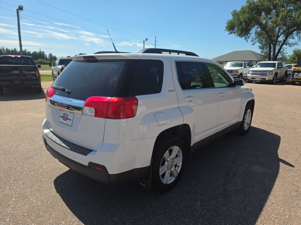 2010 GMC Terrain Image 4