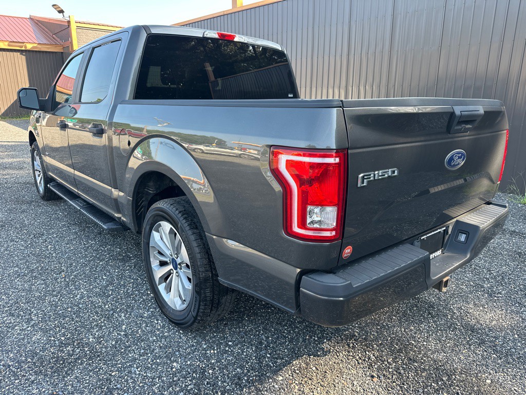 2017 Ford F-150 Image 3