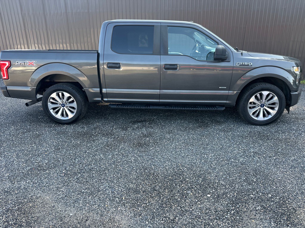 2017 Ford F-150 Image 7