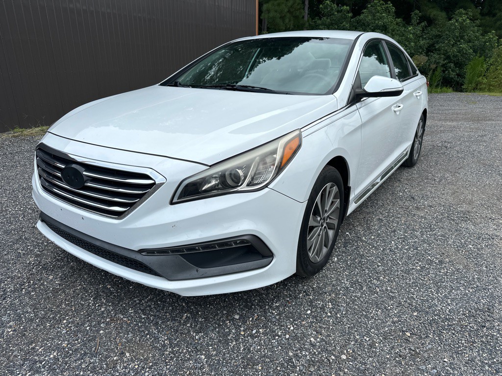 2016 Hyundai Sonata Image 1