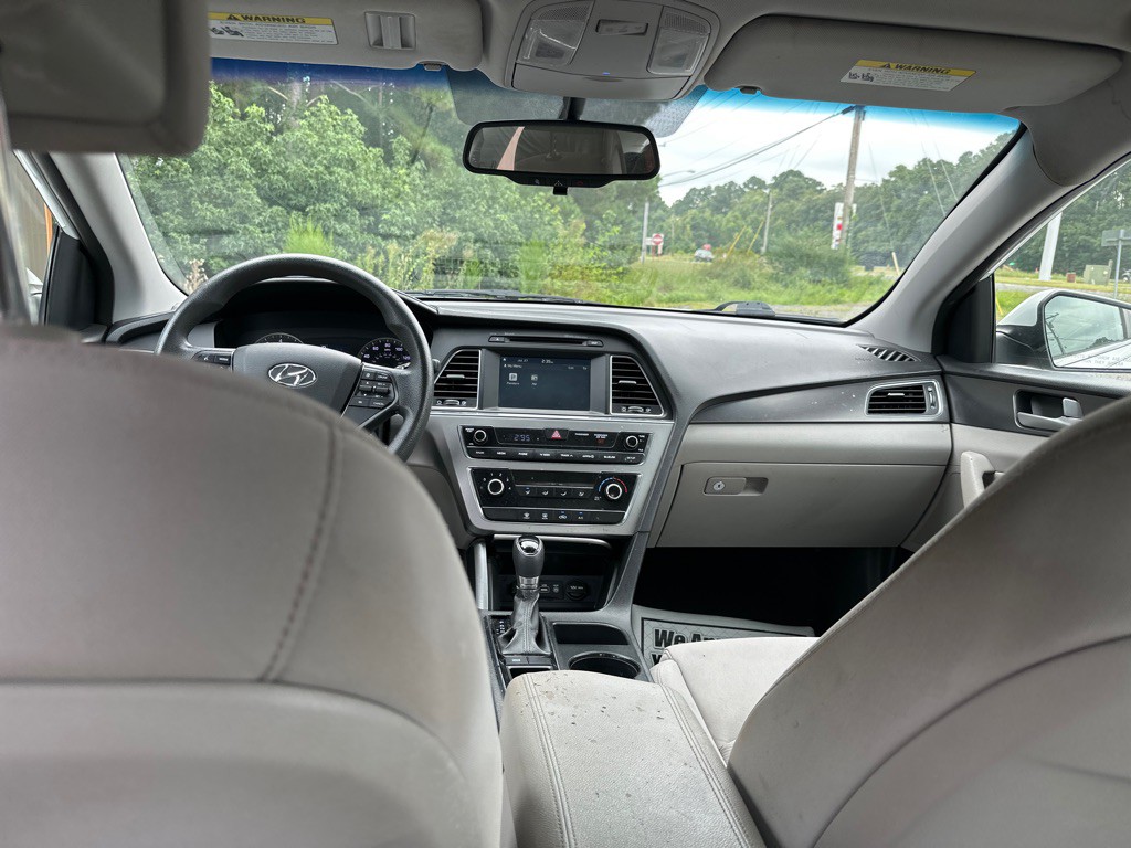 2016 Hyundai Sonata Image 10