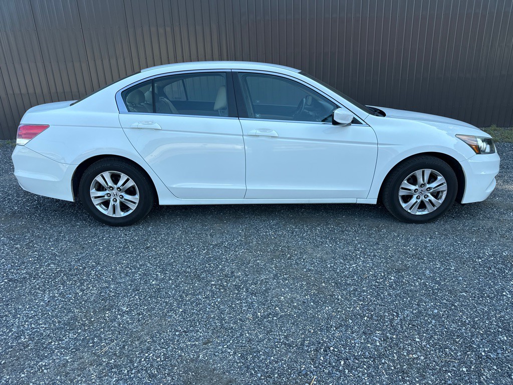 2011 Honda Accord Image 6