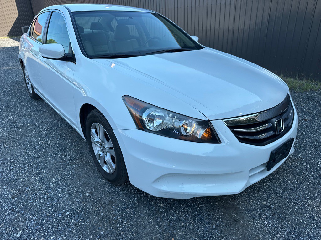 2011 Honda Accord Image 7