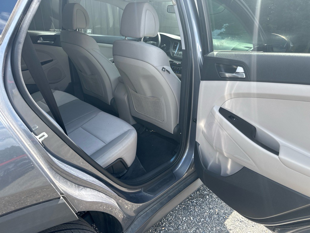 2017 Hyundai Tucson Image 12