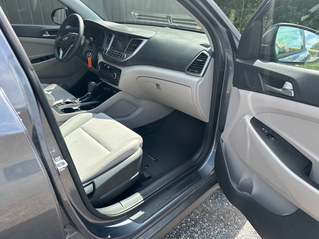 2017 Hyundai Tucson Image 13