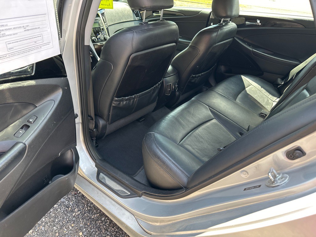 2013 Hyundai Sonata Image 10