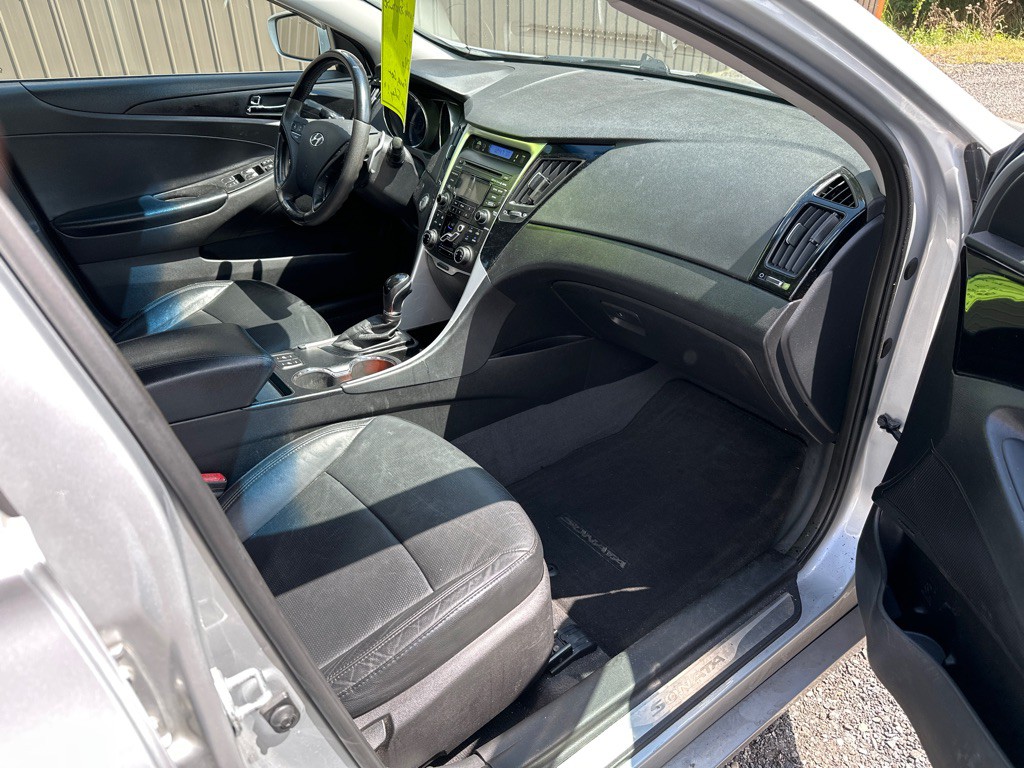 2013 Hyundai Sonata Image 13
