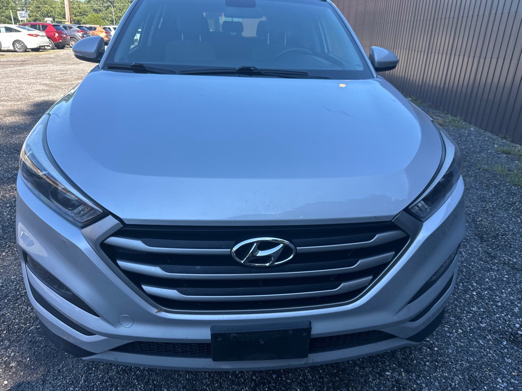 2017 Hyundai Tucson Image 8