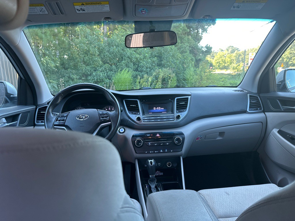 2017 Hyundai Tucson Image 10