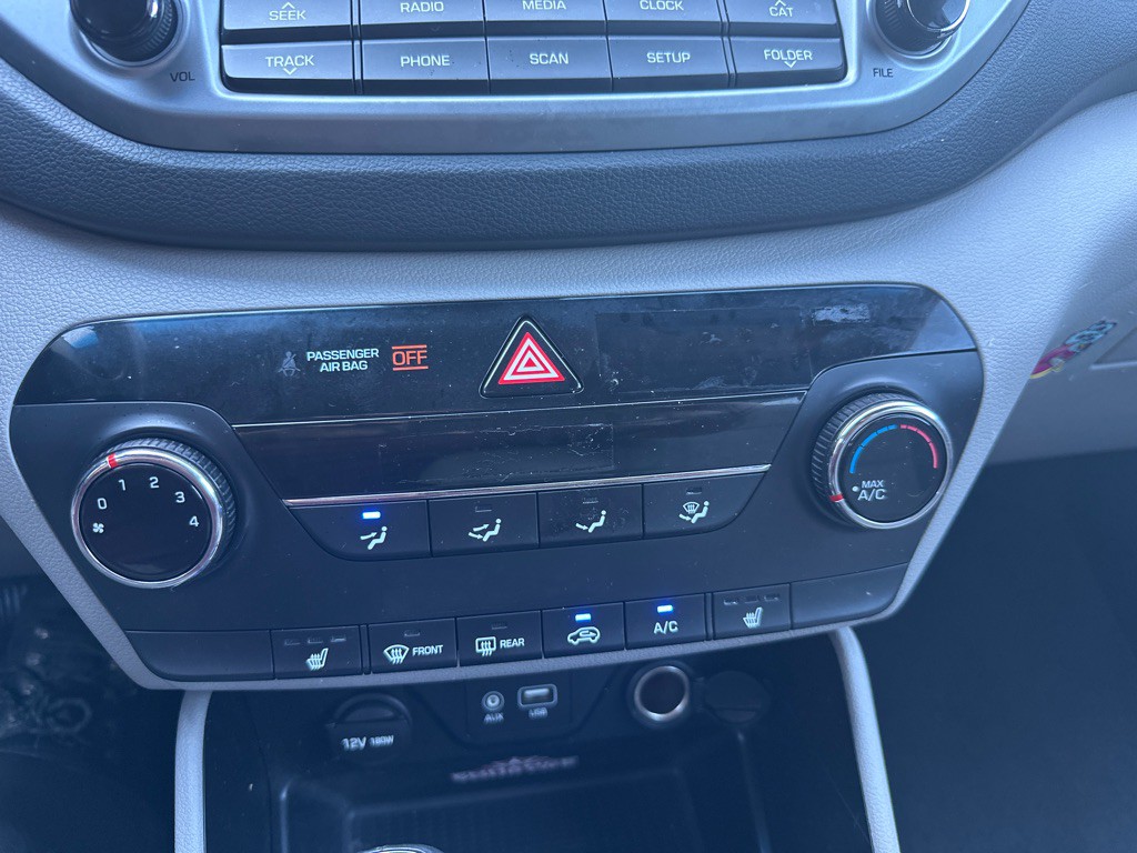 2017 Hyundai Tucson Image 17
