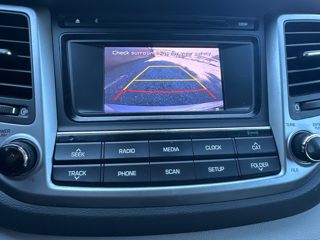 2017 Hyundai Tucson Image 18