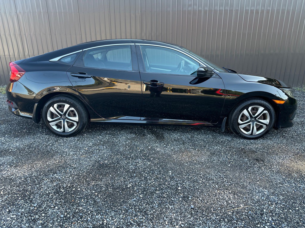 2018 Honda Civic Image 6