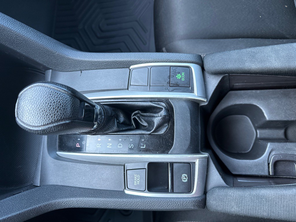 2018 Honda Civic Image 17