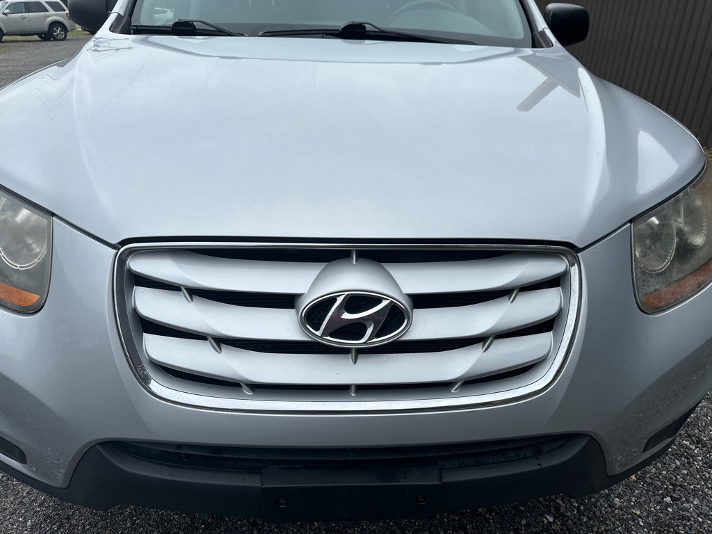 2010 Hyundai Santa Fe Image 8