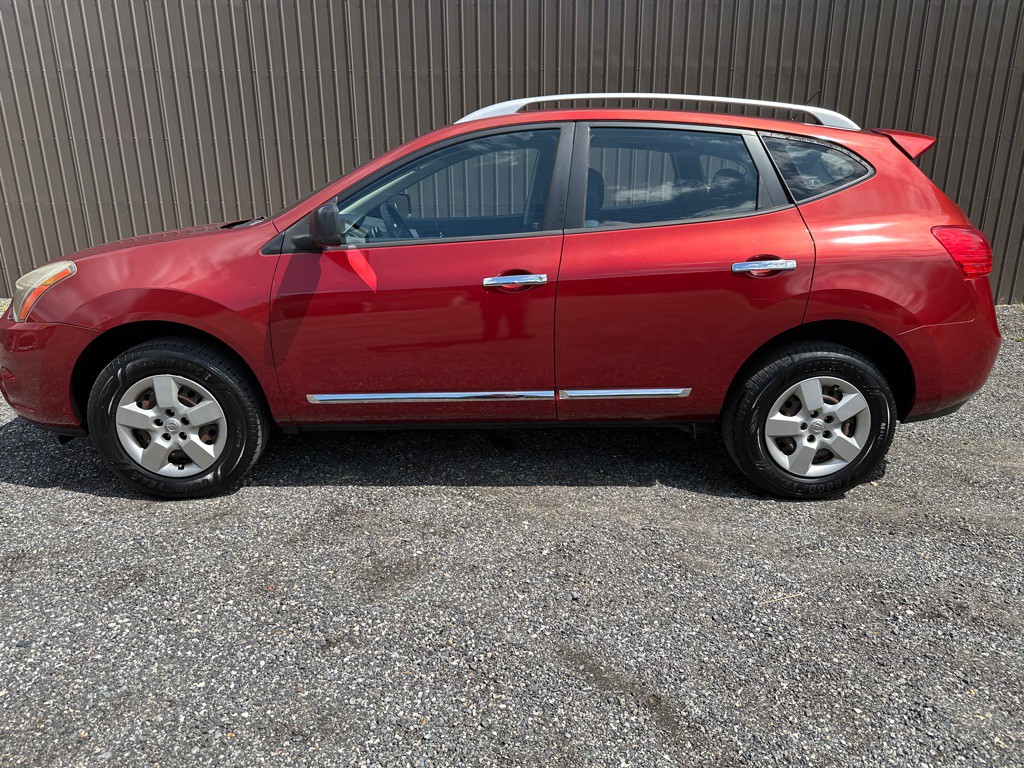 2014 Nissan Rogue Image 2