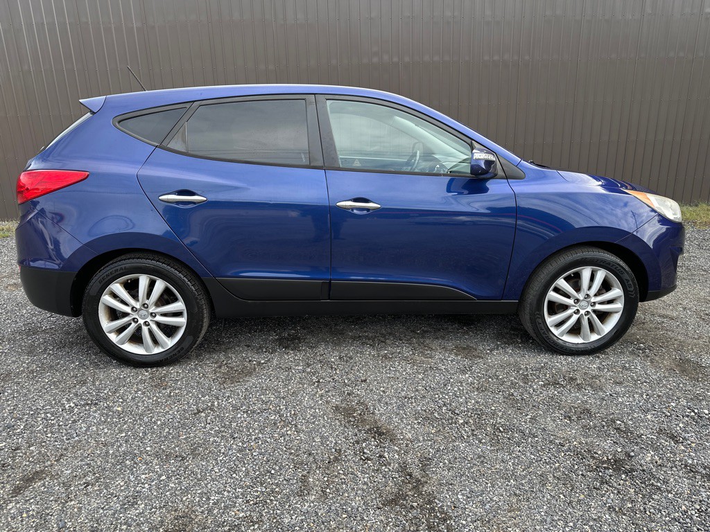 2010 Hyundai Tucson Image 6