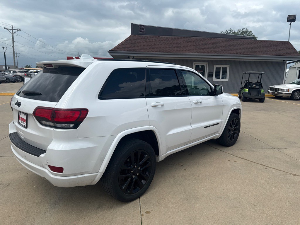 2021 Jeep Grand Cherokee Image 5