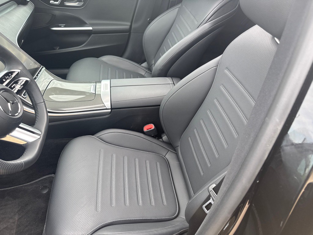 2023 Mercedes-Benz C-Class Image 17