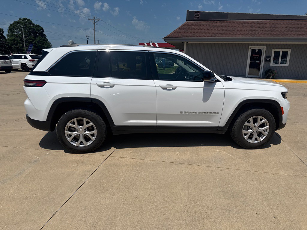 2023 Jeep Grand Cherokee Image 6