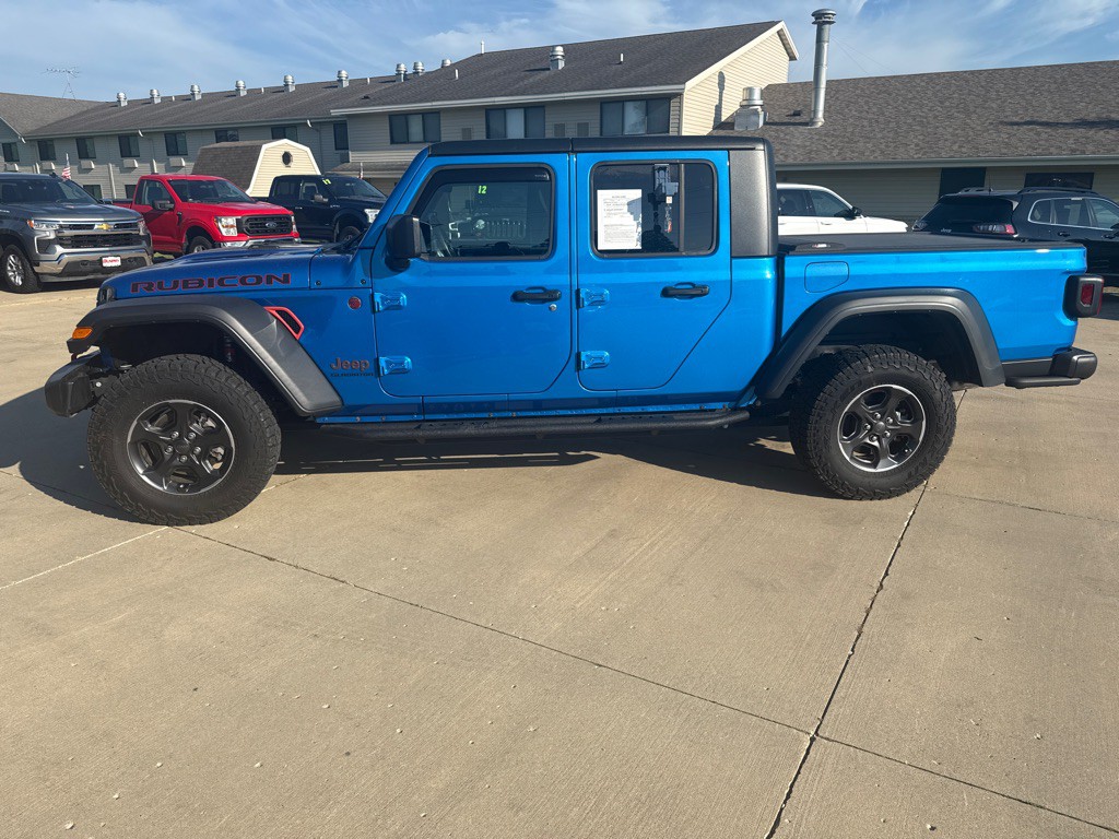 2022 Jeep Gladiator Image 2