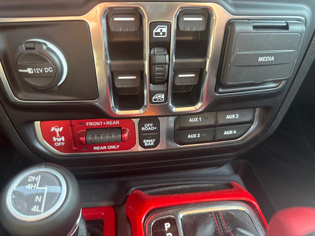 2022 Jeep Gladiator Image 28