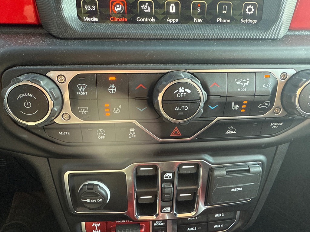 2022 Jeep Gladiator Image 29